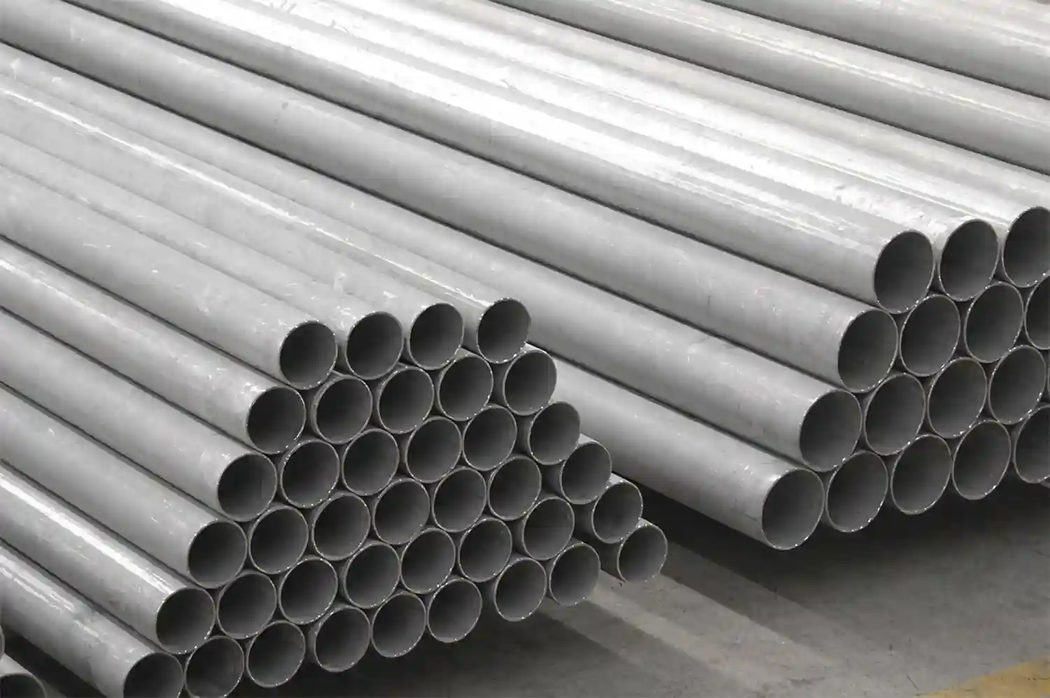 Seamless & Welded Steel Pipes